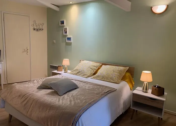 Pensión Les Remparts D'angouleme